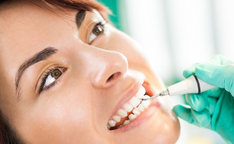 دندانپزشکی طرف قرارداد با بیمه ملت در غرب تهران